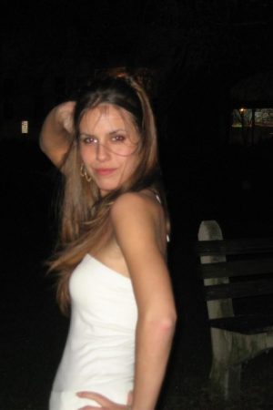 Mon régulier s’est barré, ce soir j’ai besoin de ta voix pour jouir Julie - rencontre-Libertine-Lyon