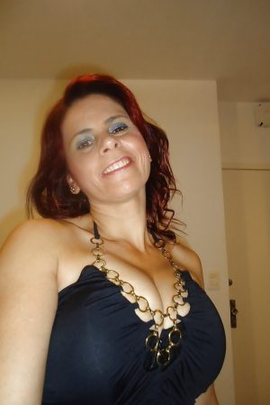 Fête mon anniv comme il se doit Maud - rencontre-Milf-Brest
