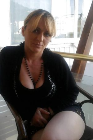 Hanane - rencontre-Milf-Strasbourg