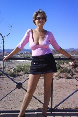 Camille - rencontre-Naturiste-Nîmes