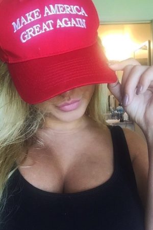Envie de bronzer intégralement en bonne compagnie ☀️ Sophie - rencontre-Naturiste-Villeurbanne
