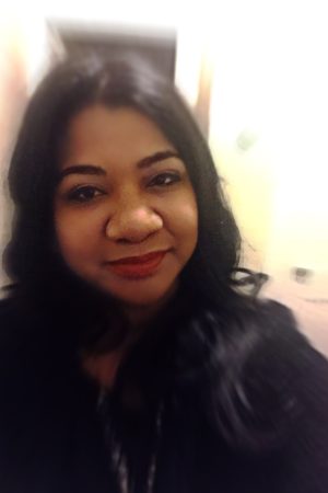 Yasmina - rencontre-Naturiste-Montreuil