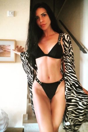 Déjà dispo ? Myriam - rencontre-Teen-Orléans