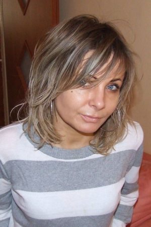 À la recherche d’un homme pour profiter de la vie nue Claudine - rencontre-Cougar-Cannes
