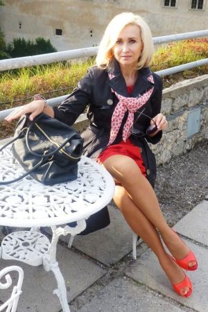 Flore - rencontre-Cougar-Angers