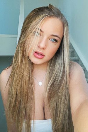 On se retrouve à poil ? Laura - rencontre-Milf-Reims