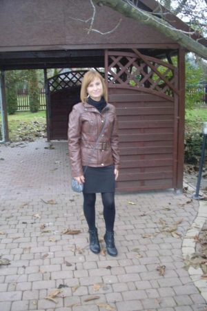 Nina - rencontre-Cougar-Fréjus