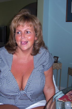 Inès - rencontre-Cougar-Meaux