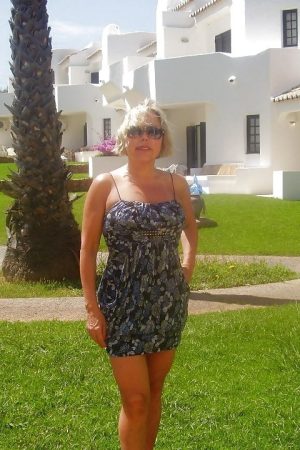 Amélie - rencontre-MILF-Nantes