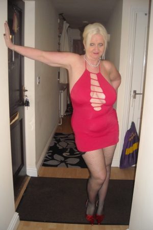Nadine - rencontre-BDSM-Albi